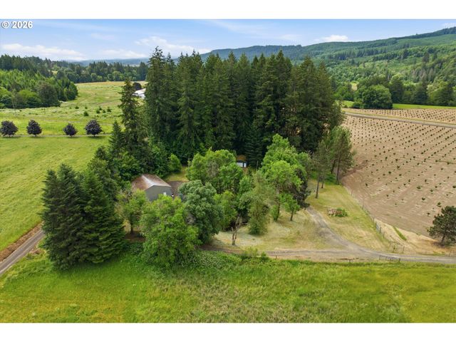 21090 Nw DAIRY CREEK Rd, North Plains, OR 97133
