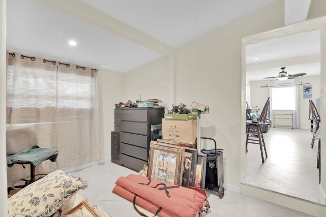 5221 NE 16th Avenue, Pompano Beach, FL 33064