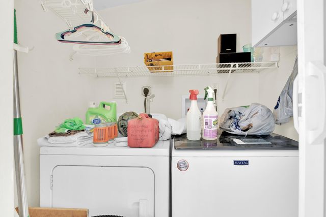 5221 NE 16th Avenue, Pompano Beach, FL 33064