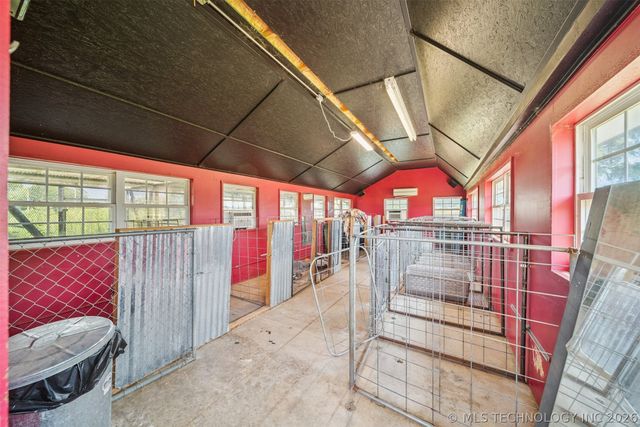 24550 S Meadow Circle Road, Claremore, OK 74019