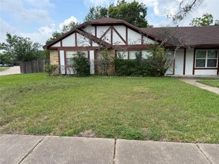 3806 Westheimer Place Drive, Houston, TX 77082