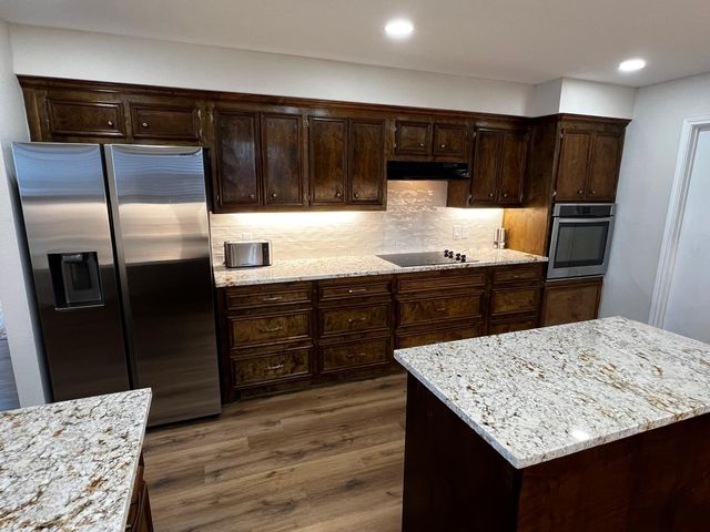 669 Lake Shore Drive, Trinity, TX 75862