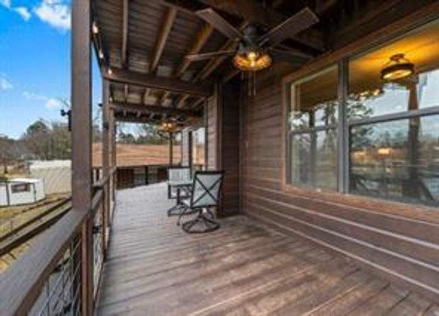 669 Lake Shore Drive, Trinity, TX 75862