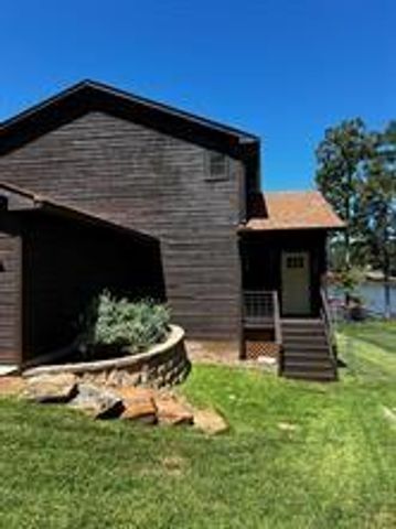 669 Lake Shore Drive, Trinity, TX 75862