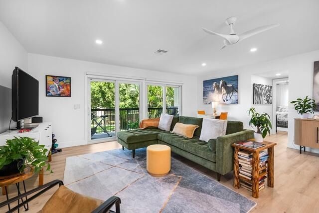 18460 SE Wood Haven Lane H, Jupiter, FL 33469