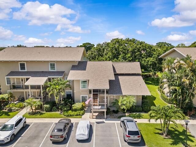 18460 SE Wood Haven Lane H, Jupiter, FL 33469