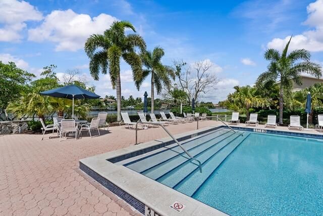 18460 SE Wood Haven Lane H, Jupiter, FL 33469
