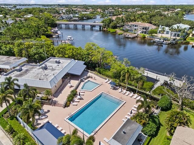 18460 SE Wood Haven Lane H, Jupiter, FL 33469