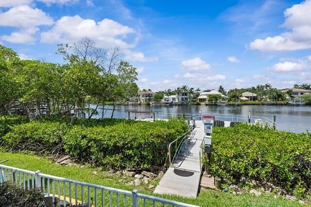 18460 SE Wood Haven Lane H, Jupiter, FL 33469