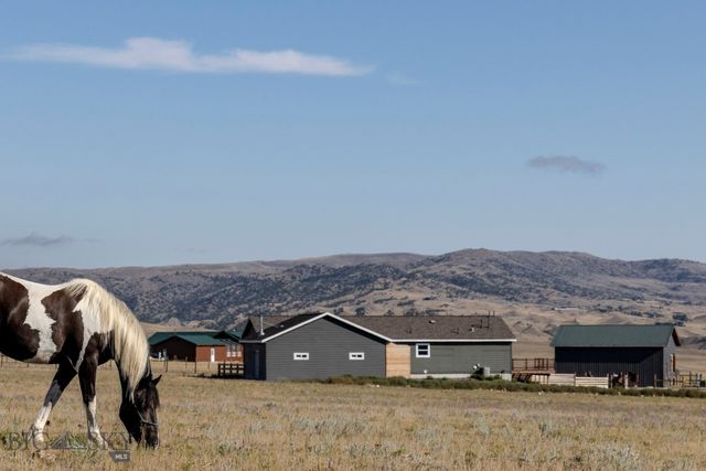 106 Buffalo Trail Road, Livingston, MT 59047