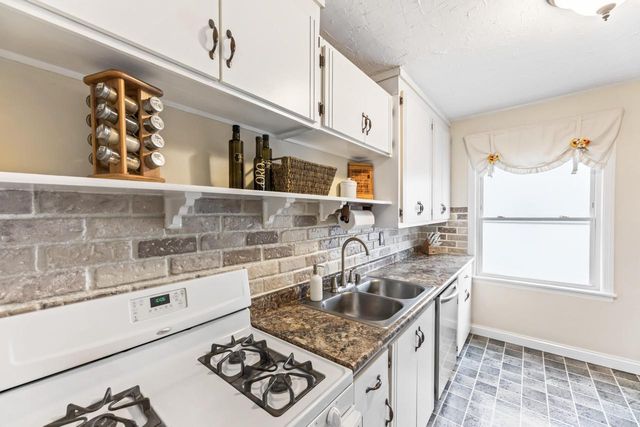 1230 Georges AVENUE, Brookfield, WI 53045