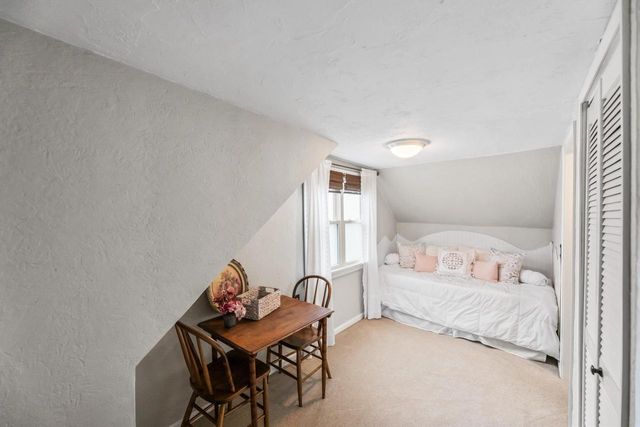 1230 Georges AVENUE, Brookfield, WI 53045