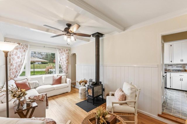 1230 Georges AVENUE, Brookfield, WI 53045