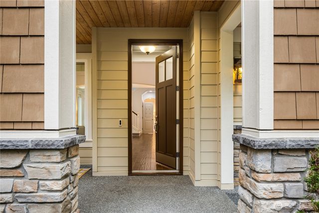 10608 106th Place NE, Kirkland, WA 98033