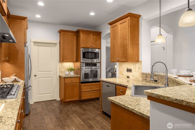 10608 106th Place NE, Kirkland, WA 98033