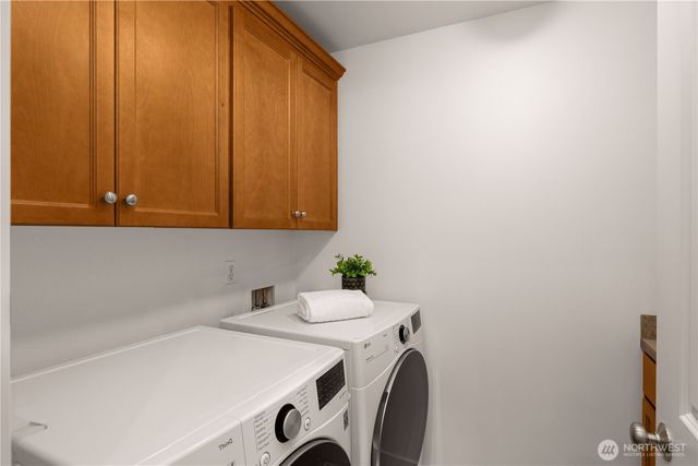 10608 106th Place NE, Kirkland, WA 98033