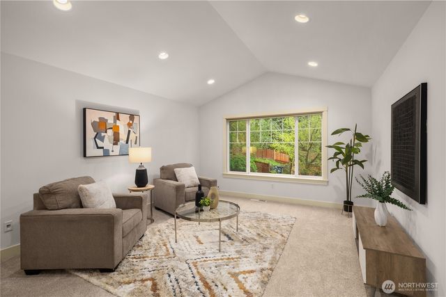 10608 106th Place NE, Kirkland, WA 98033