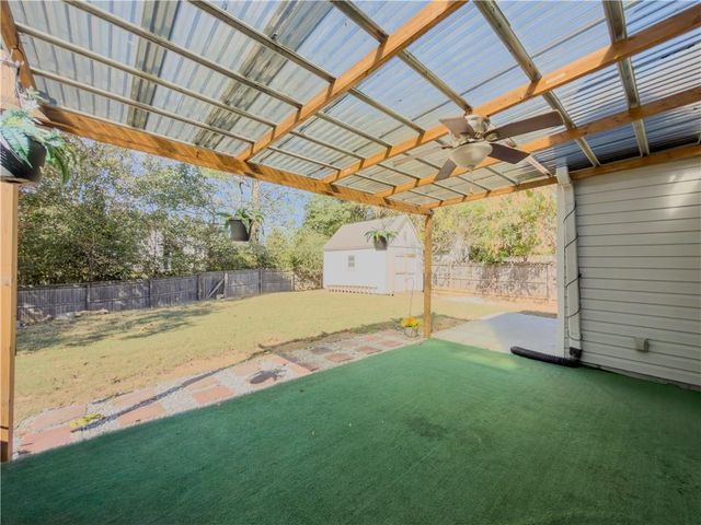 593 Red Tip Lane, Loganville, GA 30052