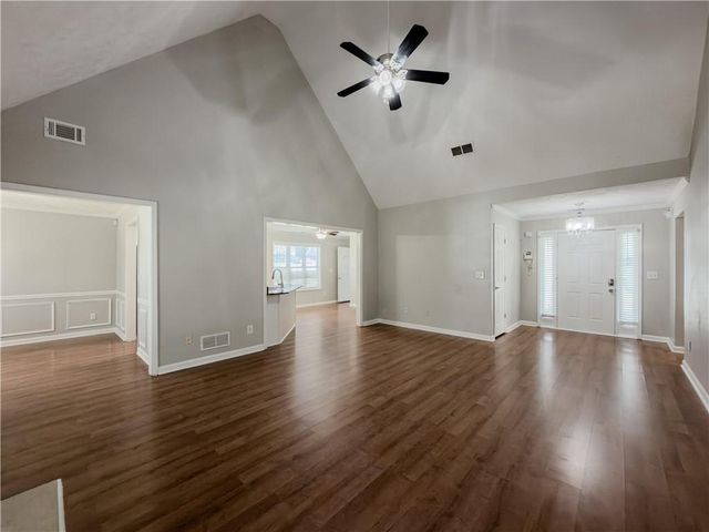 593 Red Tip Lane, Loganville, GA 30052