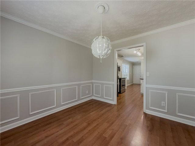 593 Red Tip Lane, Loganville, GA 30052
