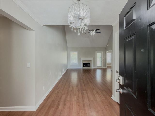 593 Red Tip Lane, Loganville, GA 30052