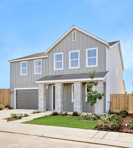 3423 N Mcarthur Avenue, Fresno, CA 93727