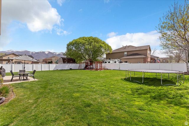 1591 W CRESTMONT WAY, Kaysville, UT 84037