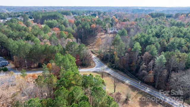 5499 Pembrooke Drive, Granite Falls, NC 28630