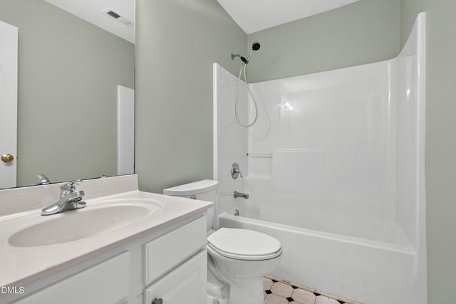 516 Lakeview Avenue, Wake Forest, NC 27587