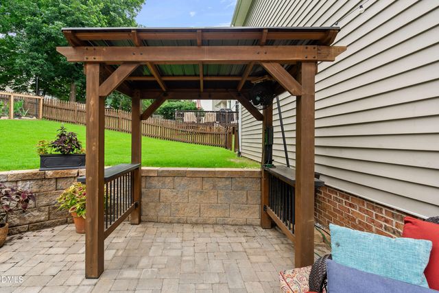 516 Lakeview Avenue, Wake Forest, NC 27587