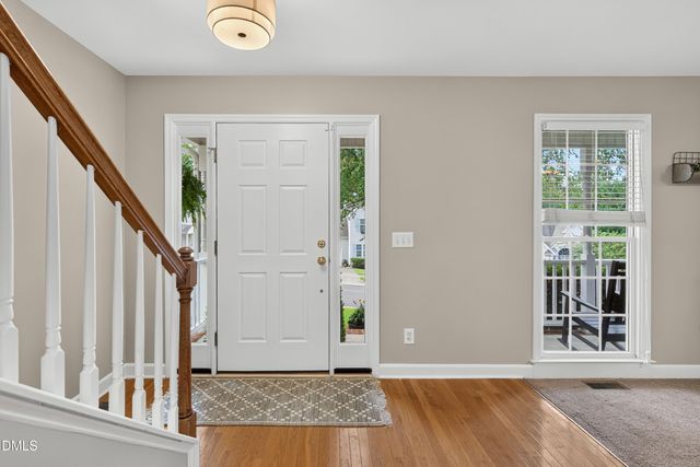 516 Lakeview Avenue, Wake Forest, NC 27587