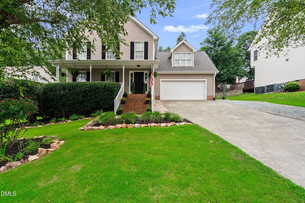 516 Lakeview Avenue, Wake Forest, NC 27587