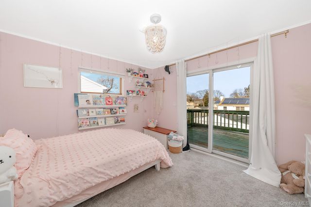 456 48th Street, Lindenhurst, NY 11757