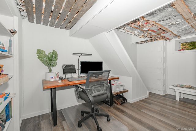 456 48th Street, Lindenhurst, NY 11757