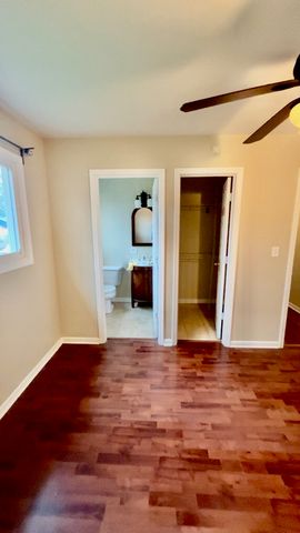 3513 Greenleaf Avenue, Island Lake, IL 60042