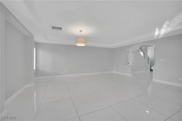 6718 Treble Clef Avenue, Las Vegas, NV 89139