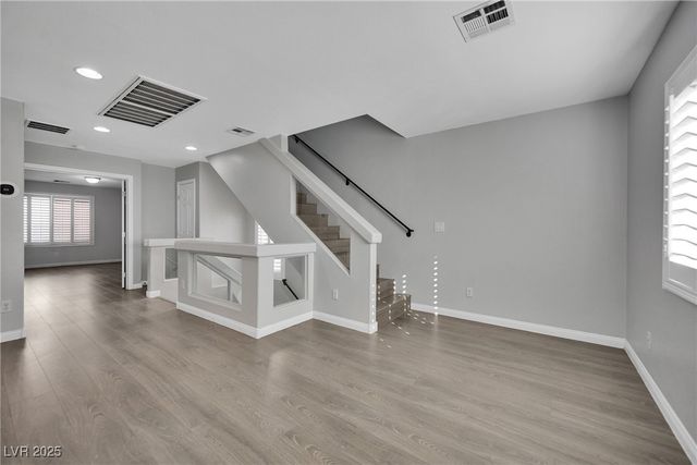 6718 Treble Clef Avenue, Las Vegas, NV 89139