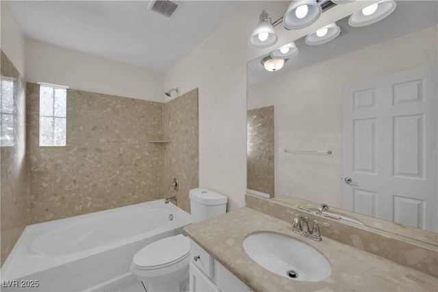 6718 Treble Clef Avenue, Las Vegas, NV 89139