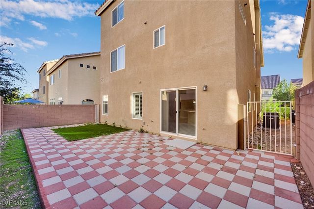 6718 Treble Clef Avenue, Las Vegas, NV 89139