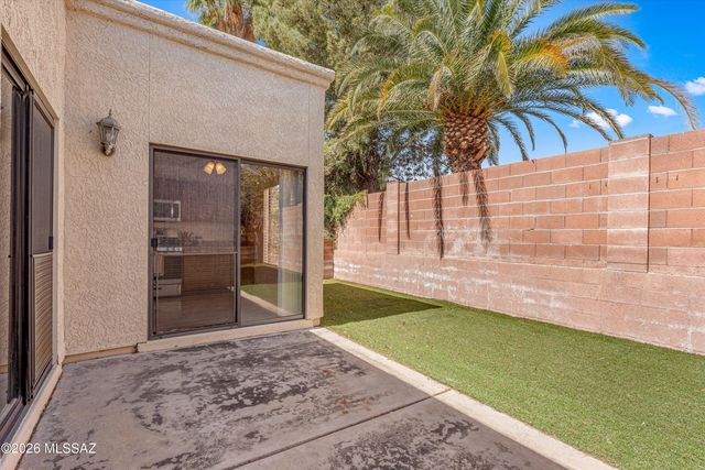 610 W Kidd Place, Oro Valley, AZ 85737