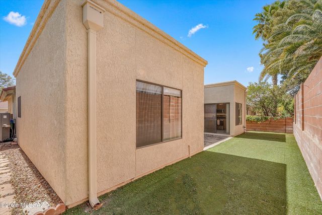 610 W Kidd Place, Oro Valley, AZ 85737