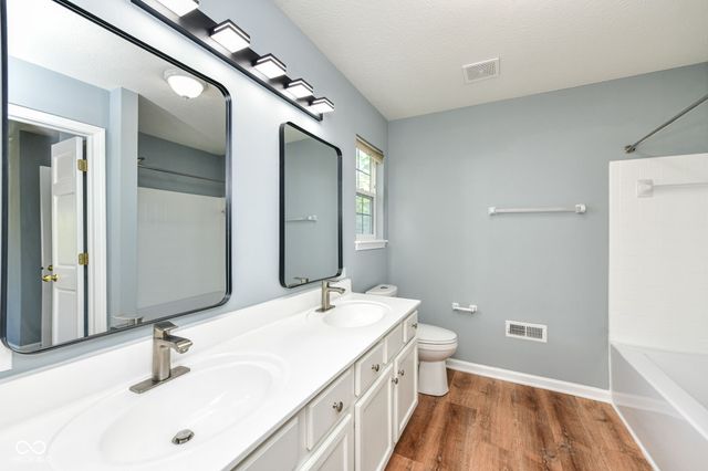 3469 Glen Abbe Court, Carmel, IN 46032