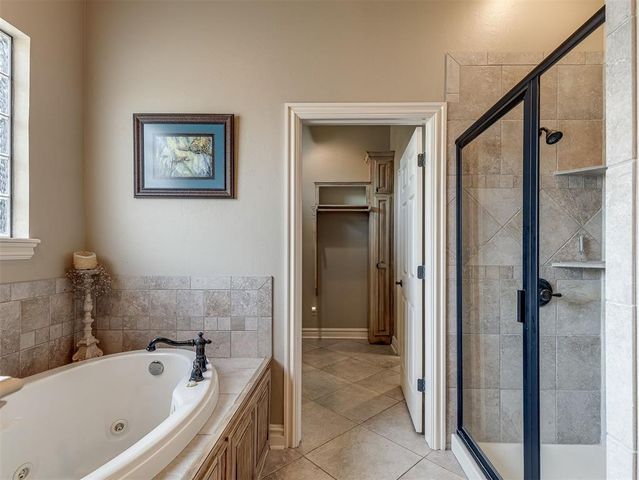 4104 Prairie Falcon Point, Edmond, OK 73034