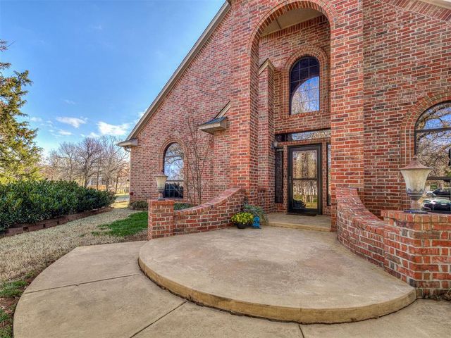 4104 Prairie Falcon Point, Edmond, OK 73034
