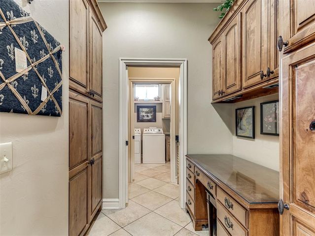4104 Prairie Falcon Point, Edmond, OK 73034