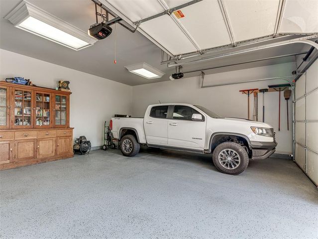 4104 Prairie Falcon Point, Edmond, OK 73034