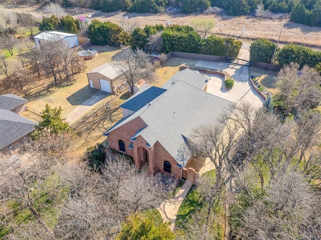 4104 Prairie Falcon Point, Edmond, OK 73034