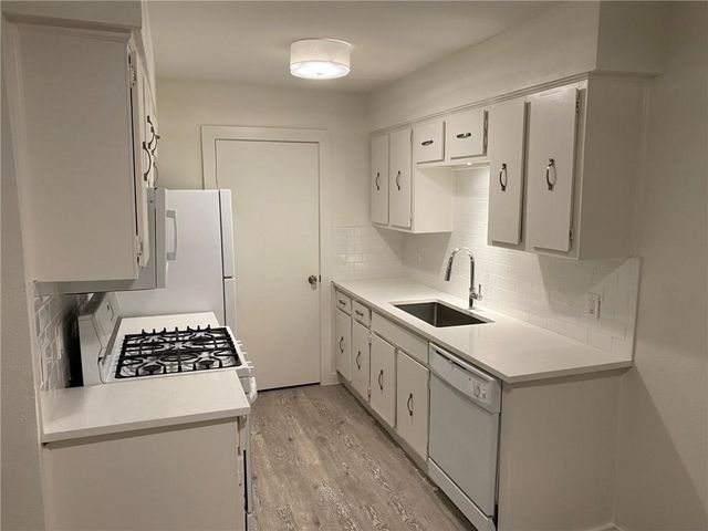 2408 BURLESON CT A, Austin, TX 78741