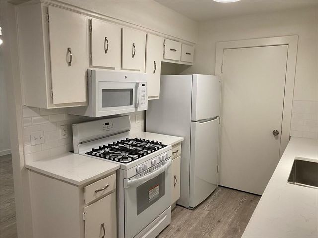 2408 BURLESON CT A, Austin, TX 78741