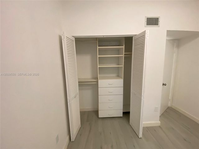 8807 SW 130th Pl 102, Miami, FL 33186